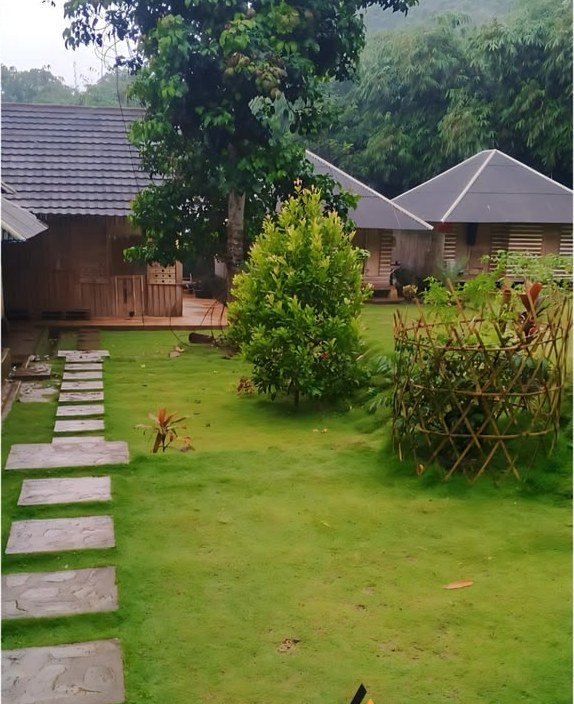 Villa & Rumah Kayu Tapak Alam